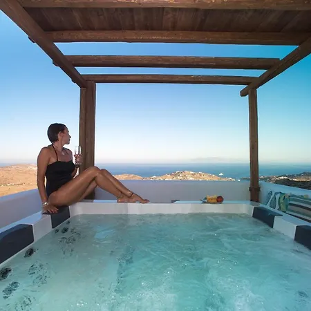 Aris Sky Private Mini Poolspa